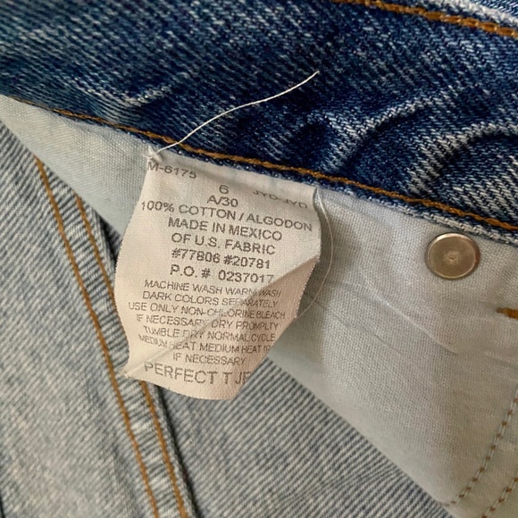 Vintage Tommy Hilfiger jeans - Picture 3 of 3